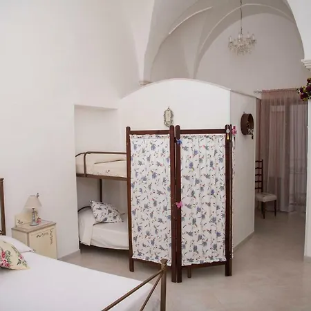 Bed & Breakfast A Due Passi Martina Franca