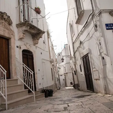 A Due Passi 住宿加早餐酒店 马丁纳弗兰卡